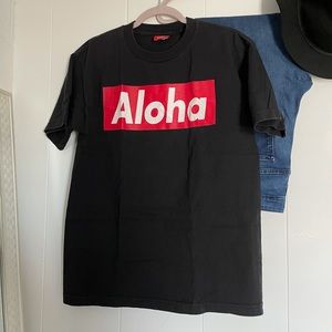 🤍SOLD ALOHA t-shirt Large
